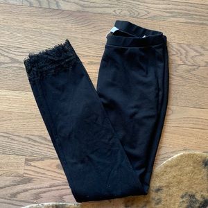 MK lace bottom pull on legging